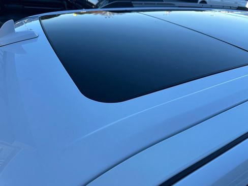 Used 2018 Ford Expedition Limited w/ Equipment Group 302A image 4