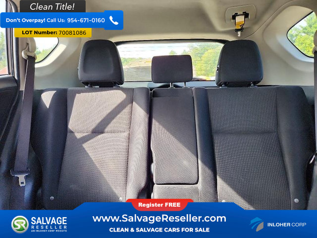 Used 2015 Toyota RAV4 LE AWD/4WD image 13