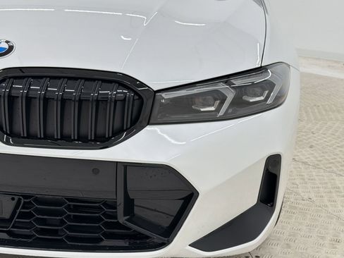 New 2026 BMW 330i xDrive Sedan w/ M Sport Package AWD/4WD image 11