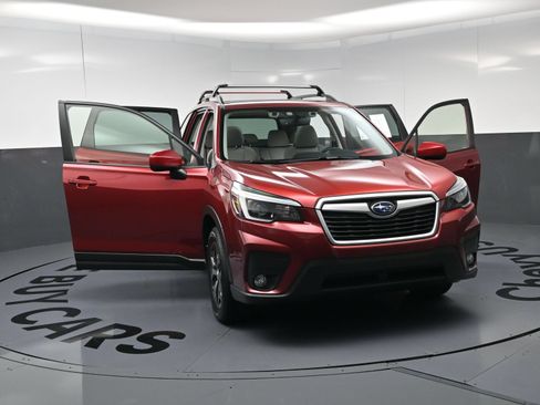 Used 2021 Subaru Forester Premium w/ Popular Package #1 AWD/4WD image 25