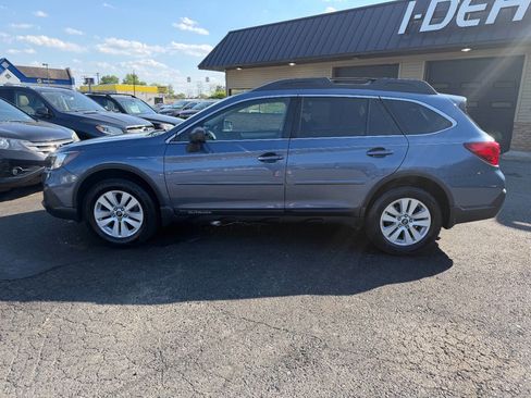 Used 2018 Subaru Outback 2.5i AWD/4WD image 13