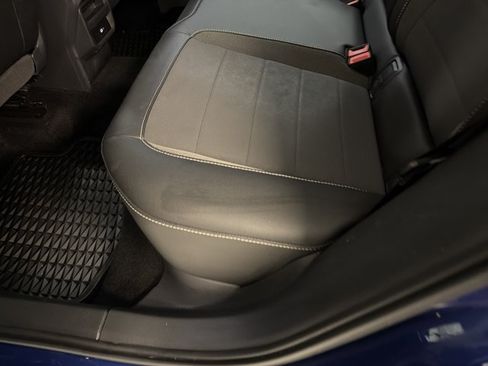 Certified 2023 Volkswagen Taos SE w/ Panoramic Sunroof Package FWD image 22