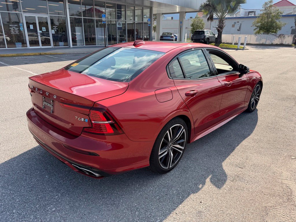 Used 2019 Volvo S60 T6 R-Design AWD/4WD image 3
