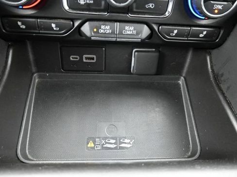 Used 2024 Chevrolet Tahoe LT image 32