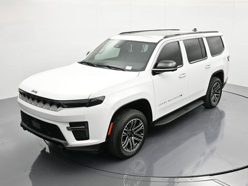 New 2026 Jeep Grand Wagoneer 4WD w/ Premium Group I image 29