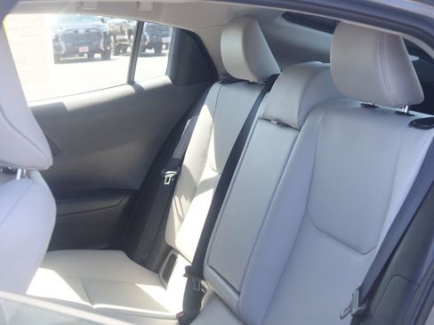 Used 2025 Toyota Prius XLE AWD/4WD image 29