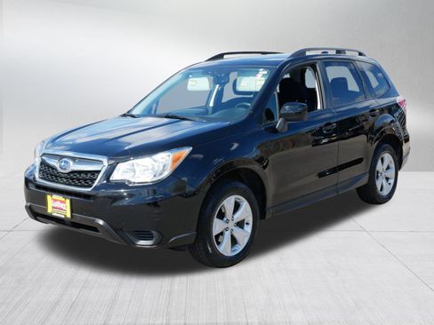 Used 2016 Subaru Forester 2.5i Premium w/ Popular Package #2 AWD/4WD image 3