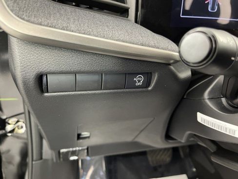 Used 2025 Nissan Kicks SV FWD image 26