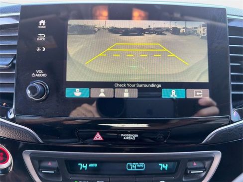 Used 2019 Honda Pilot Touring image 22