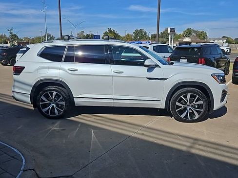 New 2026 Volkswagen Atlas SEL Premium R-Line AWD/4WD image 4