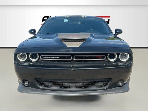 Used 2021 Dodge Challenger R/T image 2