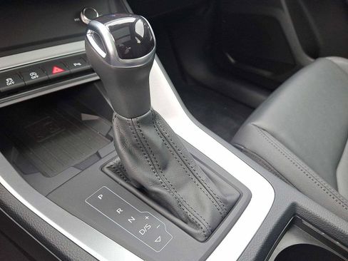 Certified 2025 Audi Q3 2.0T Premium w/ Convenience Package image 12