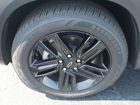 Used 2026 Chevrolet Trax ACTIV w/ Driver Confidence Package FWD image 25