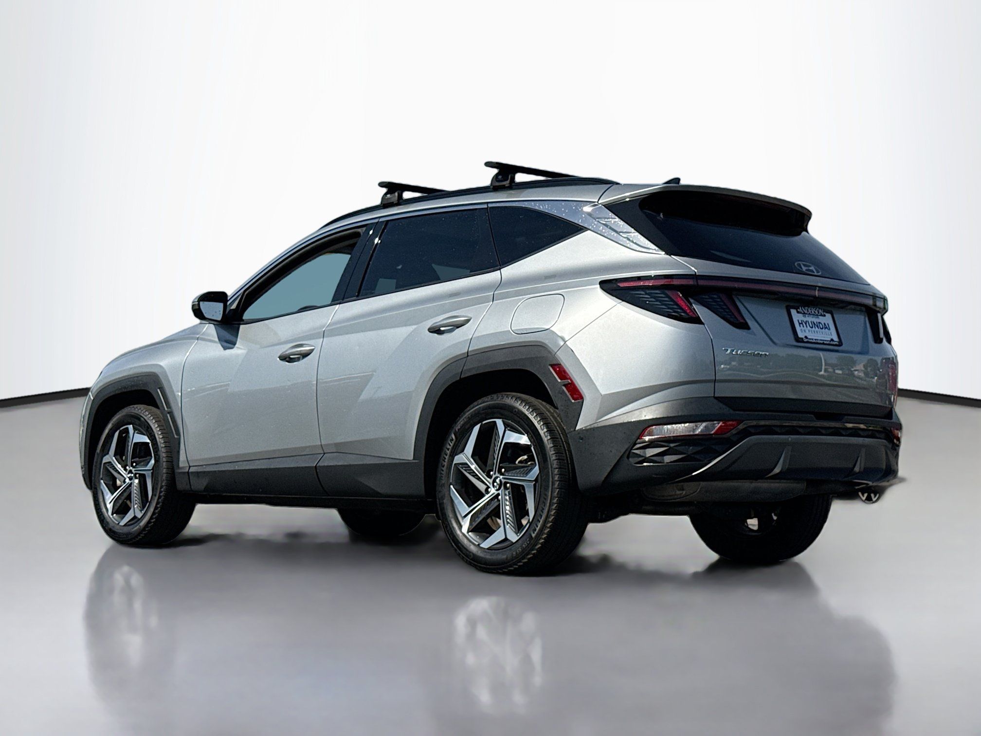 Certified 2024 Hyundai Tucson Limited AWD/4WD image 14
