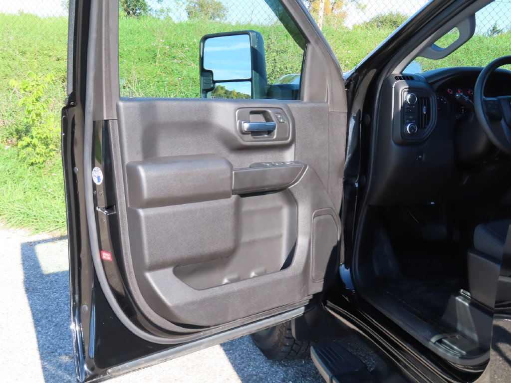 Used 2024 GMC Sierra 2500 Pro AWD/4WD image 23