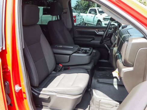 Used 2025 Chevrolet Silverado 1500 LT RWD image 41