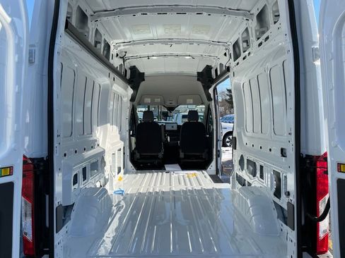 New 2026 Ford Transit 250 Base image 18