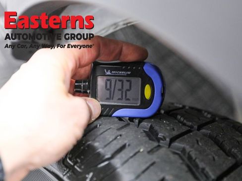 Used 2023 Ford Transit 350 XLT image 25