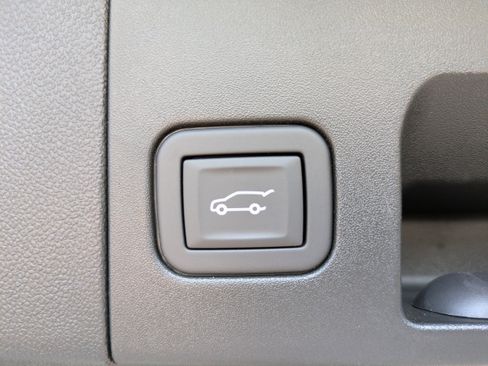 Certified 2025 Cadillac XT5 Premium Luxury w/ Technology Package image 12