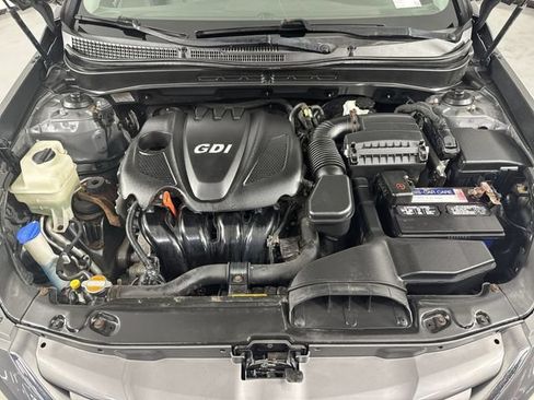 Used 2011 Hyundai Sonata GLS FWD image 25