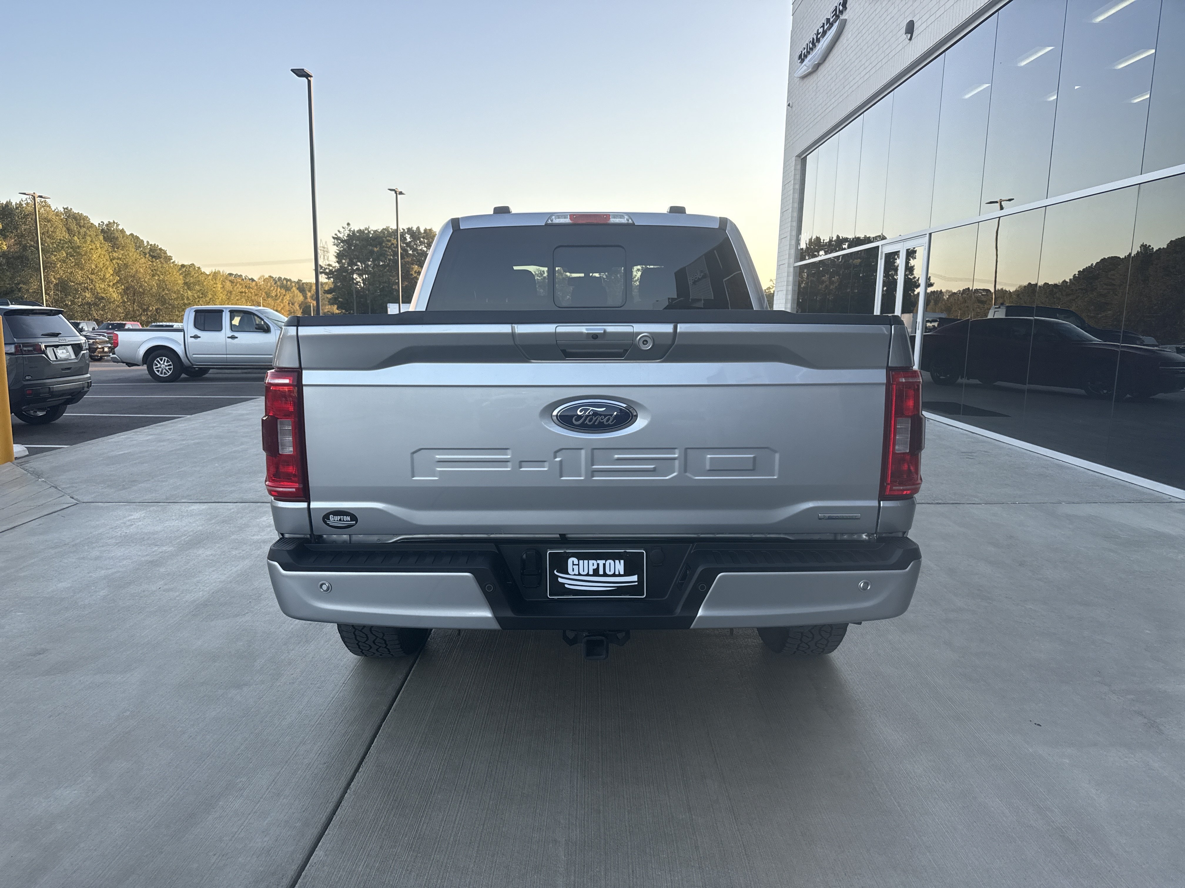 Used 2022 Ford F150 XLT w/ Equipment Group 302A High AWD/4WD image 3