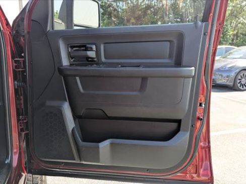 Used 2024 RAM 3500 Tradesman w/ Chrome Appearance Group AWD/4WD image 22