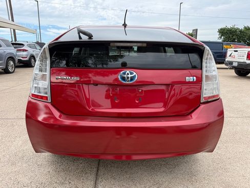 Used 2011 Toyota Prius Three w/ Navigation Pkg FWD image 6
