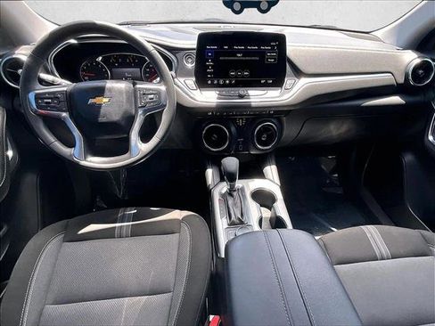 Used 2023 Chevrolet Blazer LT FWD image 16