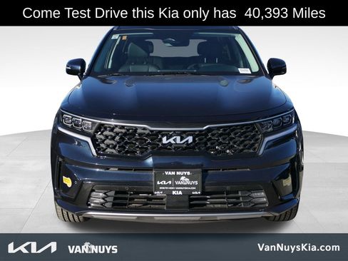 Used 2022 Kia Sorento SX w/ Panoramic Sunroof Package image 6