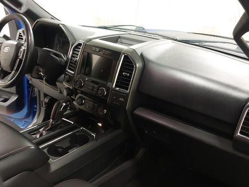 Used 2016 Ford F150 XLT w/ Equipment Group 302A Luxury image 29