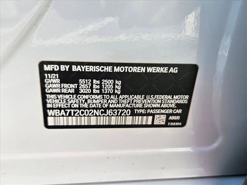 Used 2022 BMW 740i w/ M Sport Package image 25