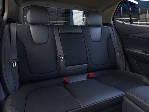 New 2026 Buick Encore GX Preferred w/ Advanced Technology Package FWD image 17