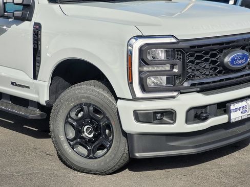New 2026 Ford F250 XL w/ STX Appearance Package AWD/4WD image 3