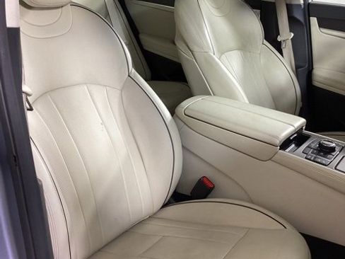 Used 2016 Hyundai Genesis 3.8 w/ Option Group 04 image 18