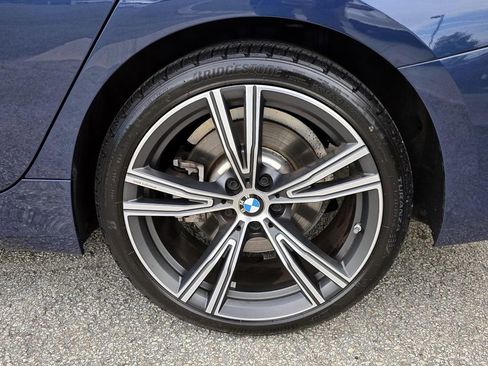 Used 2024 BMW 330i Sedan RWD image 9