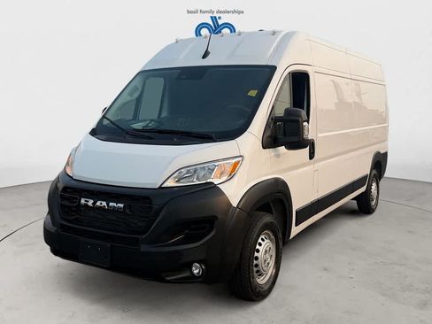 Used 2026 RAM ProMaster 2500 w/ Convenience Group FWD image 5