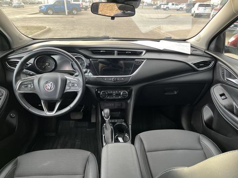 Used 2022 Buick Encore GX Select w/ Sport Touring Package image 9