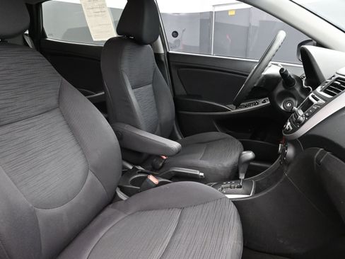 Used 2017 Hyundai Accent SE image 26