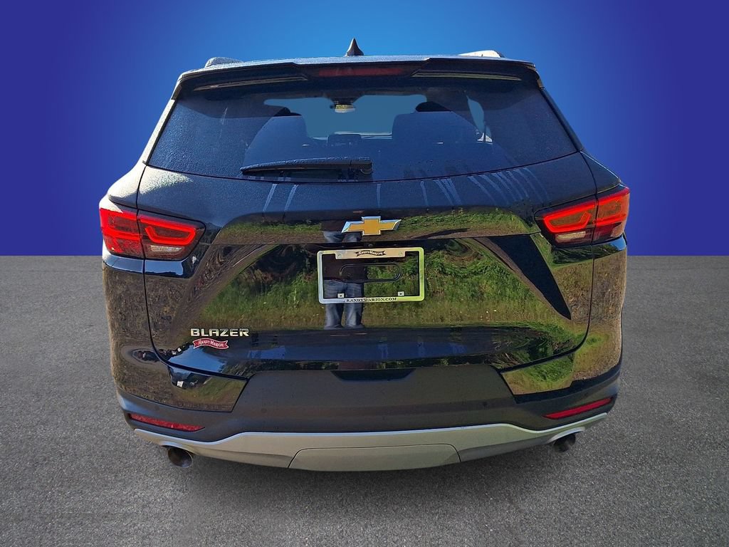 Used 2024 Chevrolet Blazer LT w/ Convenience Package FWD image 5