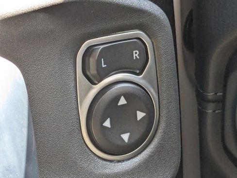 New 2026 Jeep Wrangler Unlimited Rubicon AWD/4WD image 24