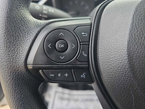 Used 2024 Toyota Corolla LE image 27