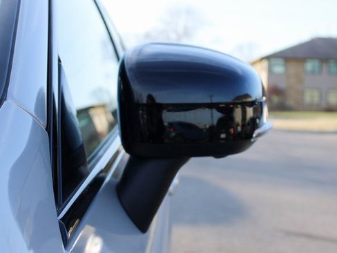 Used 2025 Volvo XC60 B5 Plus image 7