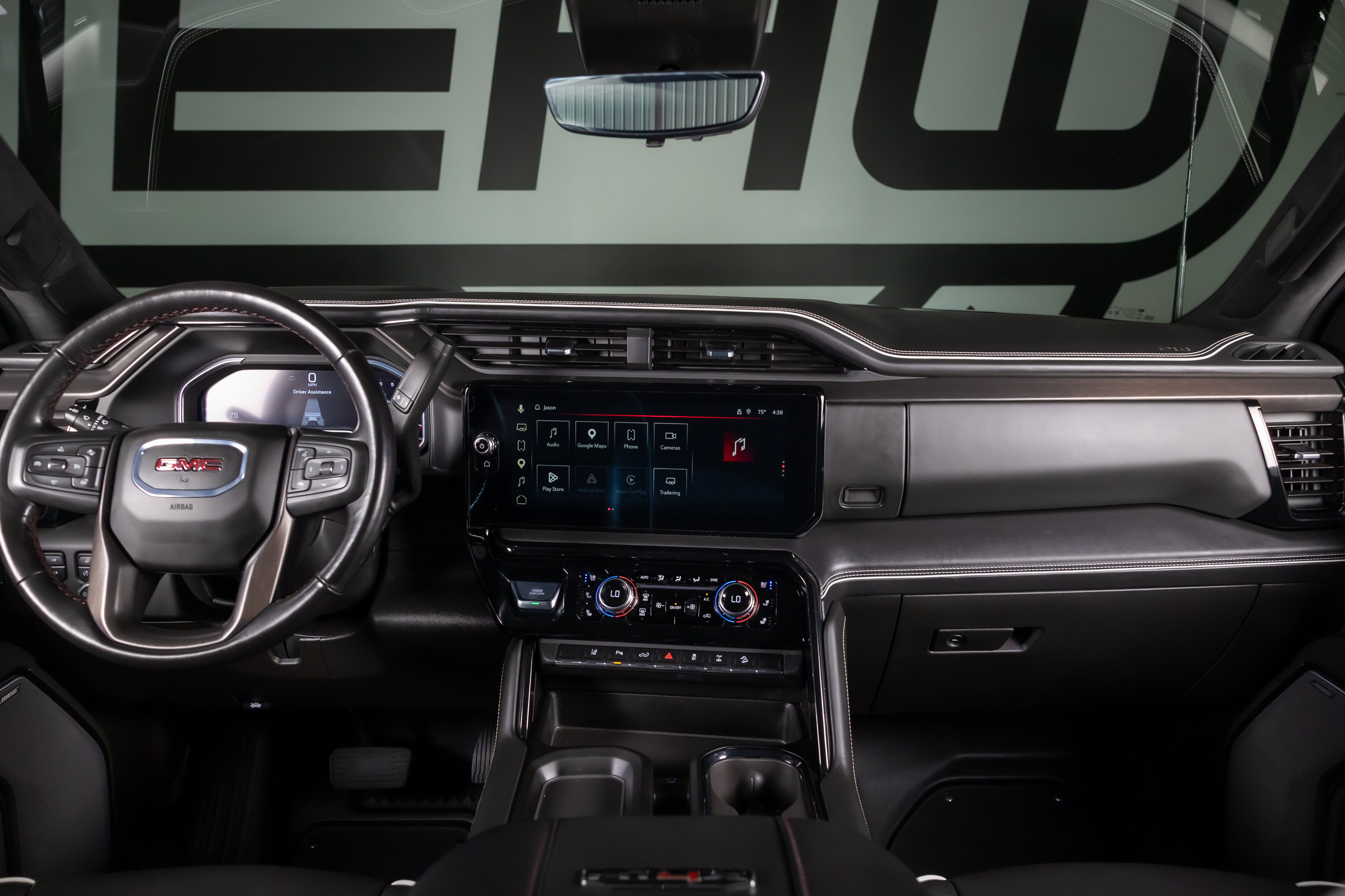 Used 2025 GMC Sierra 2500 AT4X AWD/4WD image 3