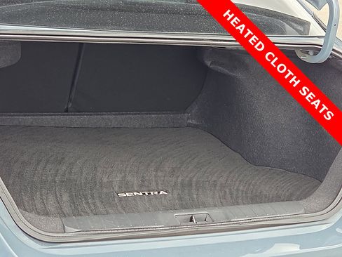 Used 2024 Nissan Sentra SR FWD image 9
