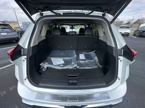 New 2026 Nissan Rogue Platinum w/ Platinum Premium Package image 24