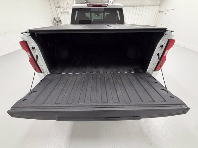 Certified 2023 Chevrolet Silverado 1500 LTZ AWD/4WD image 24