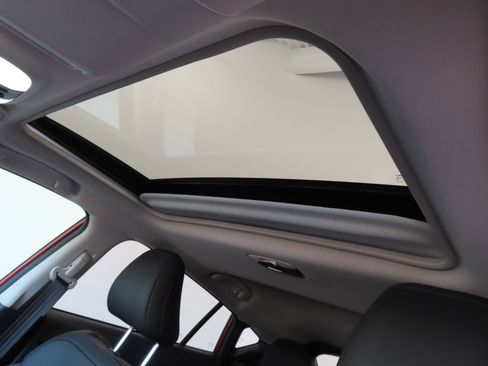 Certified 2025 Subaru Crosstrek 2.5i Limited image 22