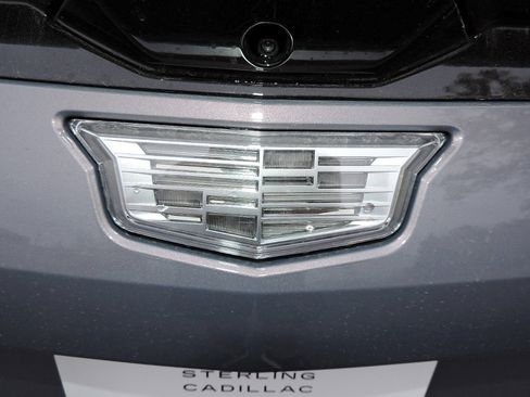 New 2026 Cadillac Optiq Luxury 2 image 10