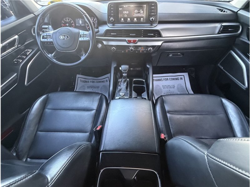 Used 2020 Kia Telluride LX FWD image 26