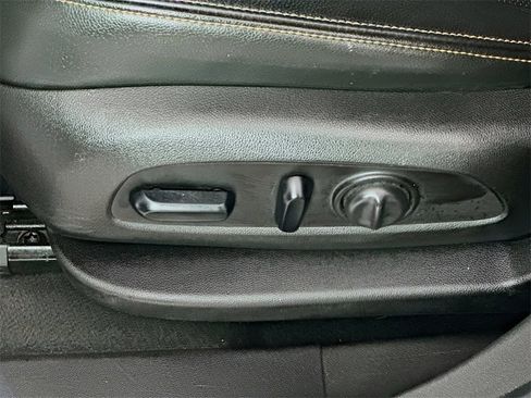 Used 2019 GMC Terrain SLT image 20